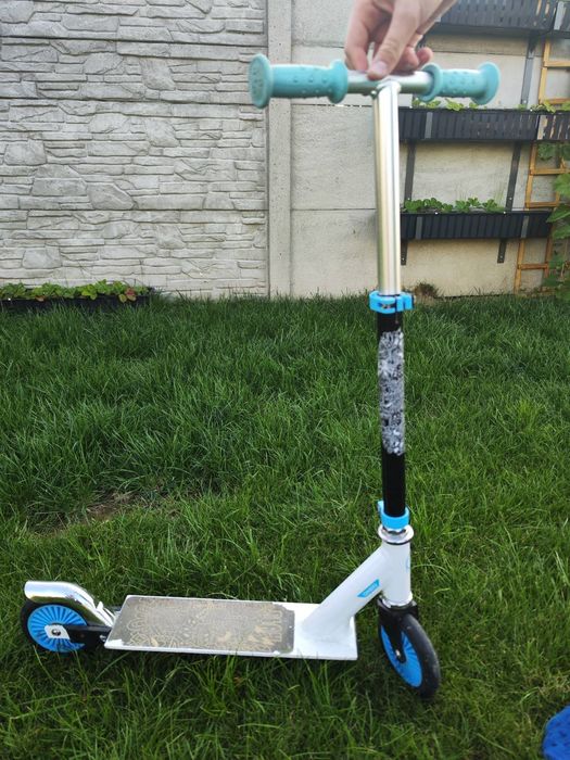 Hulajnoga Decathlon Oxelo Play 3 Jr