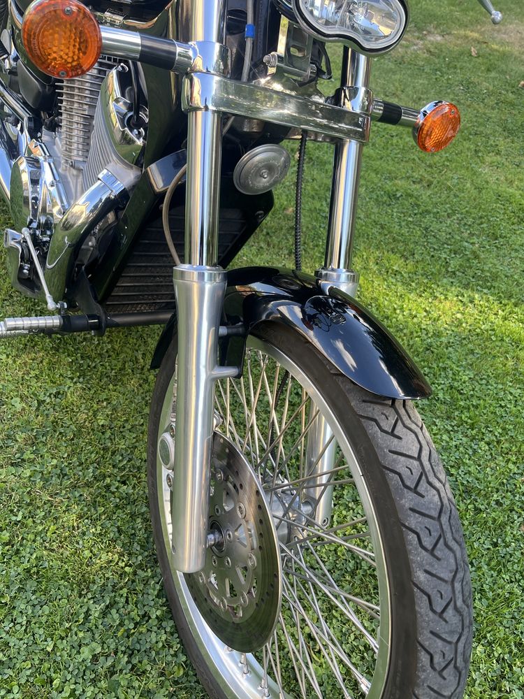 Suzuki intruder vs800 od motocyklisty+ubranie .filmik