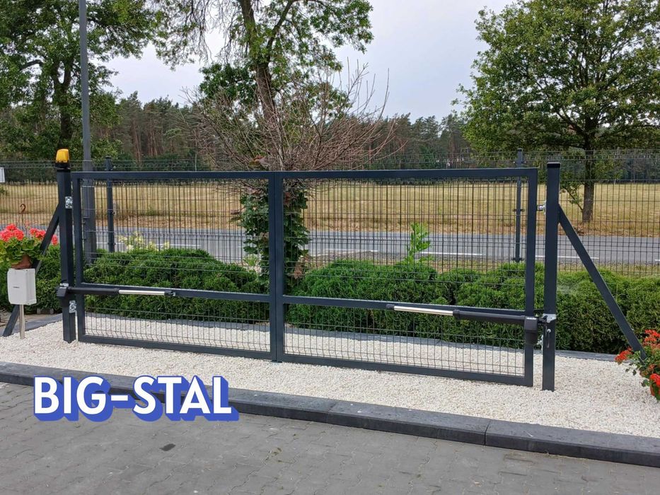 Brama ogrodzeniowa panelowa ze słupami 80X80 mm  SUPER CENA !