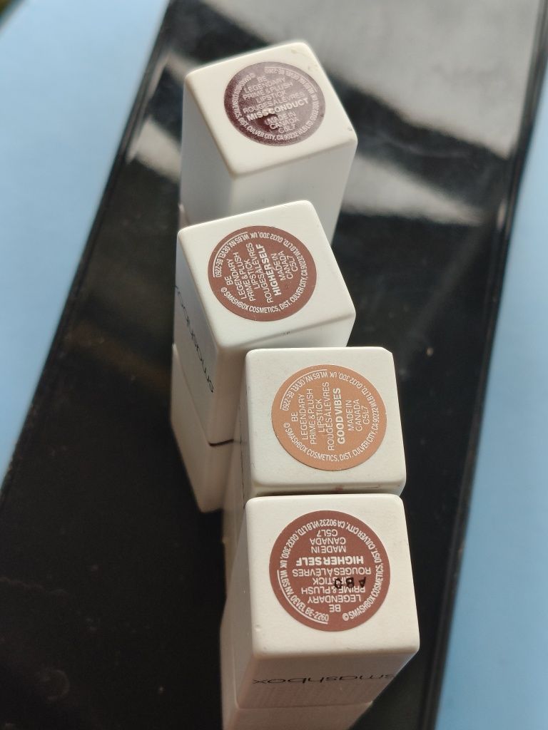 Komplet  szminek smashbox