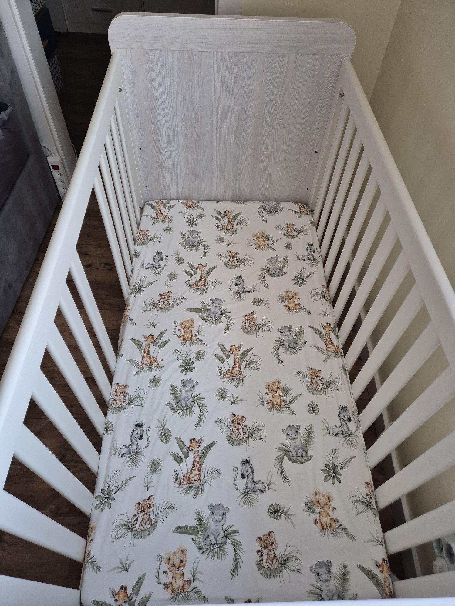 Łóżeczko Luca Baby 70x140 wraz z materacem Rucken