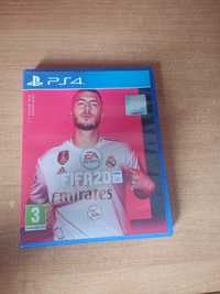 Sprzedam FIFA 20 na PS4