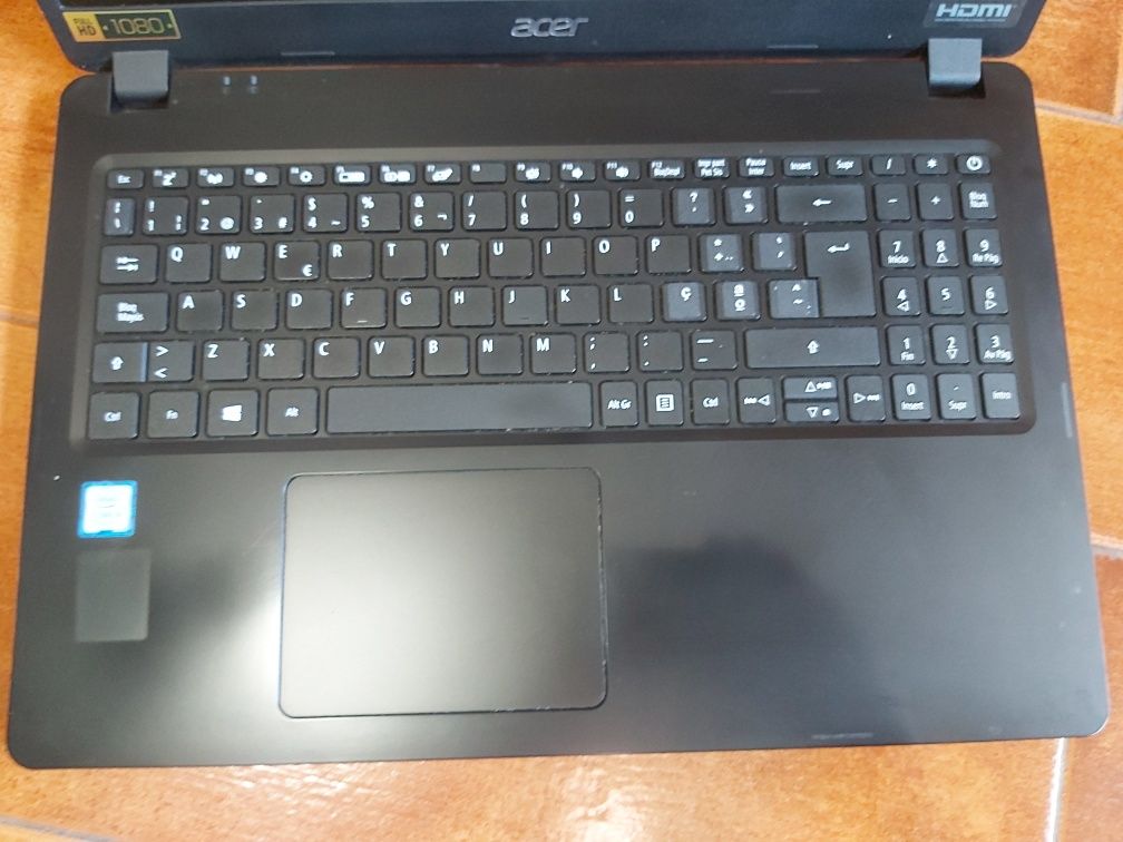 Portátil Acer Extensa 15 - intel i5