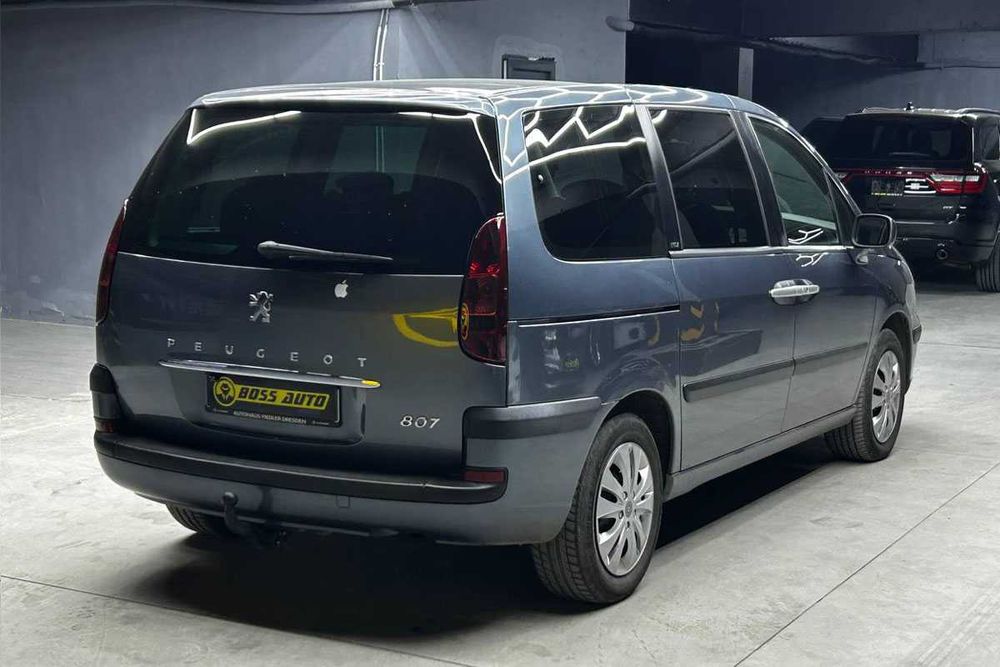 Peugeot 807 2006