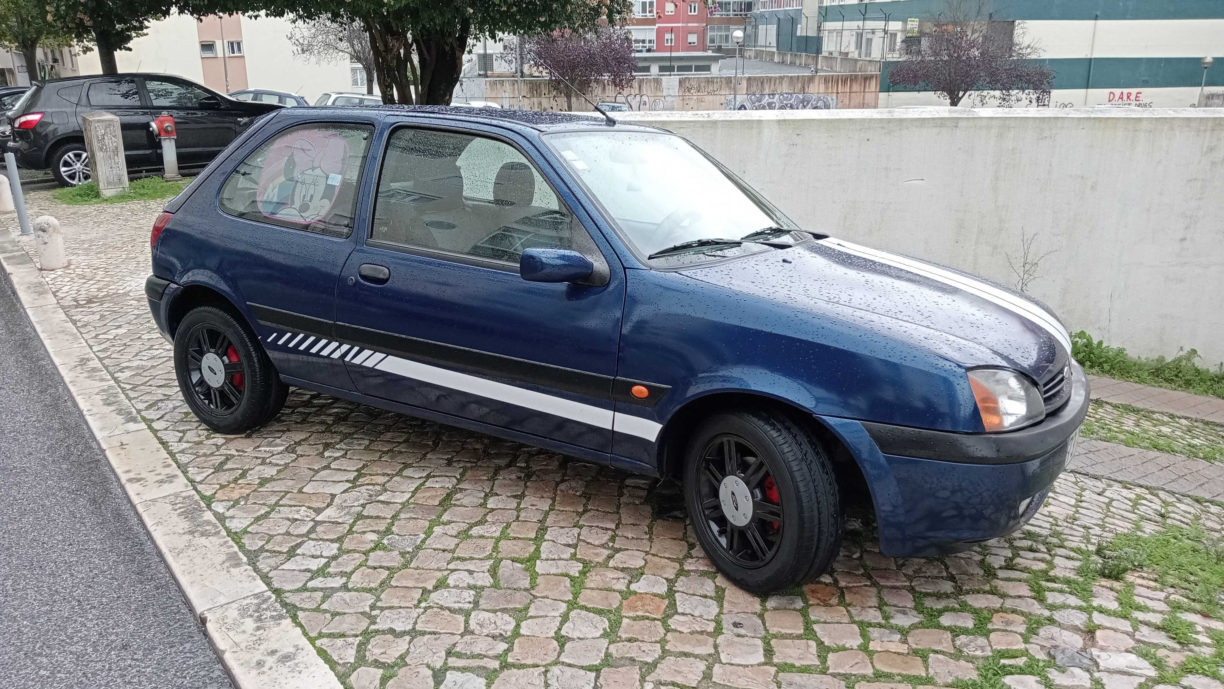 Ford Fiesta 2000