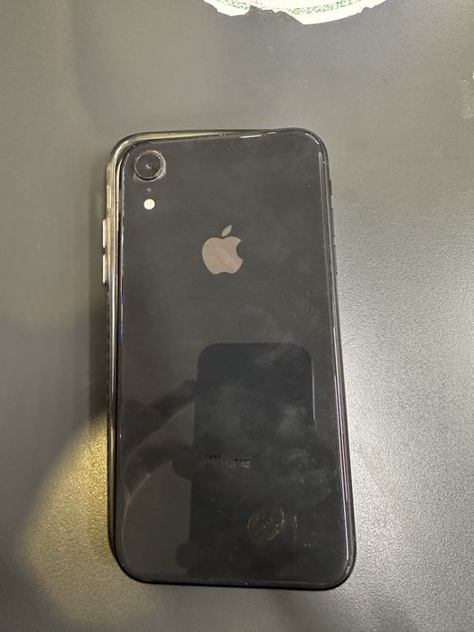 Iphone xr 64gb em muito bom estado