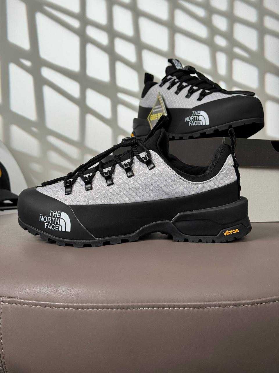 Кросівки The North Face Glenclyffe Low  чорні (41-45) чоловічі осінь