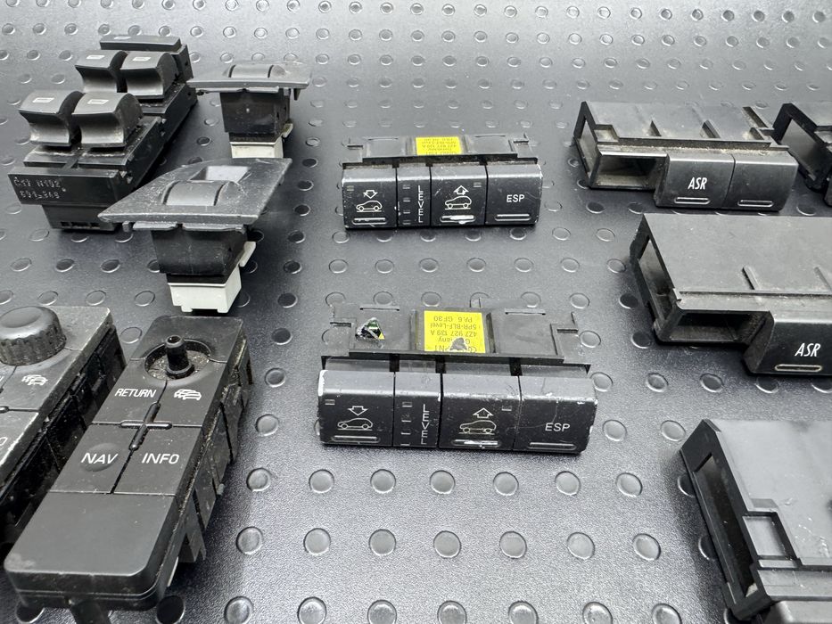 Кнопка Audi A6 C5 Ауді А6 С5 кнопки