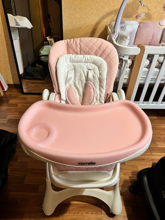 Б/в стільчик для годування Carrello Caramel «Candy Pink»