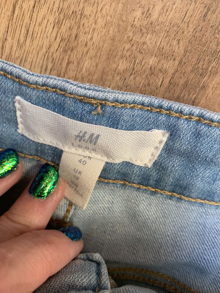 Krotkie spodenki h&m l jeansowe