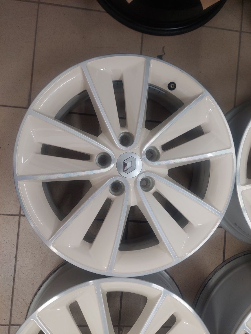 Комплект оригінальних дисків Renault Megane Scenic R17 5×114.3