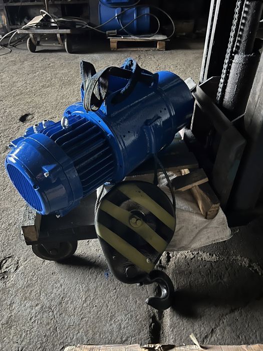 Продам тельфера новые и б у 1т 2т 3.2т 5т болгария запчасти кран балки