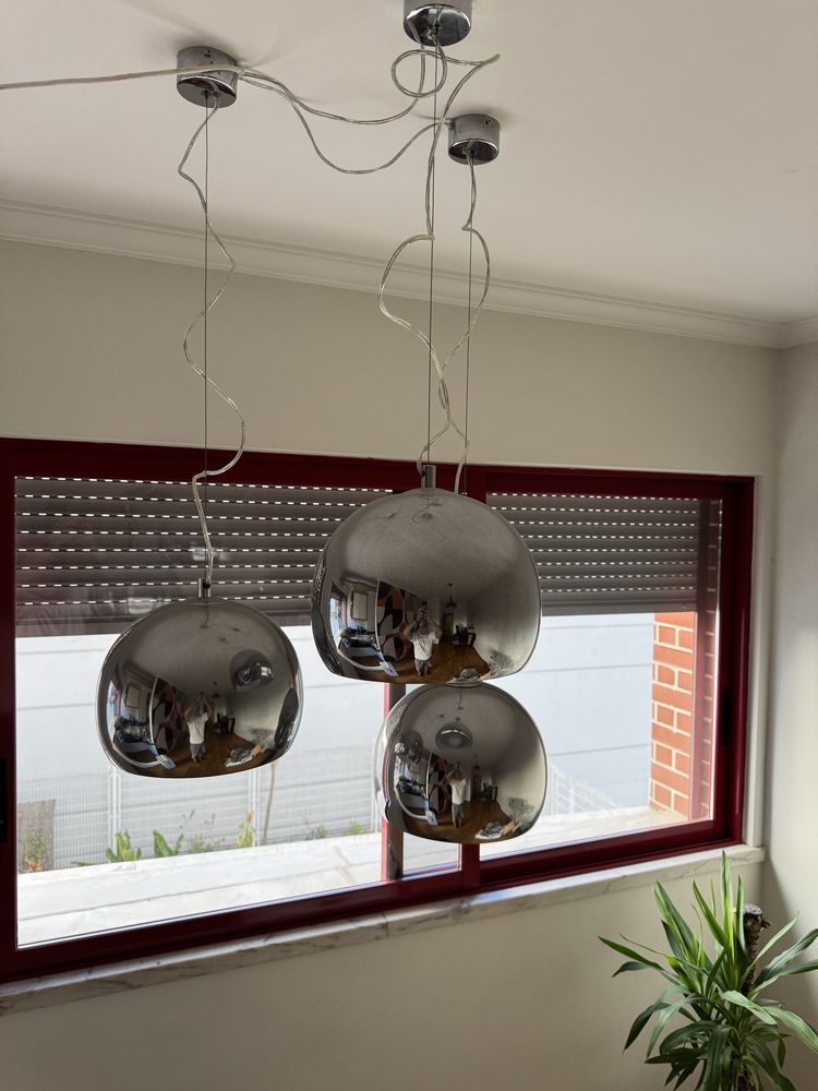 Candeeiro de teto -  3 lampadas
