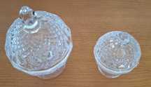 2 bomboneiras de cristal 15 e 21 cm de altura