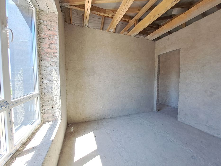 Продаж будинку у ЖК West house.