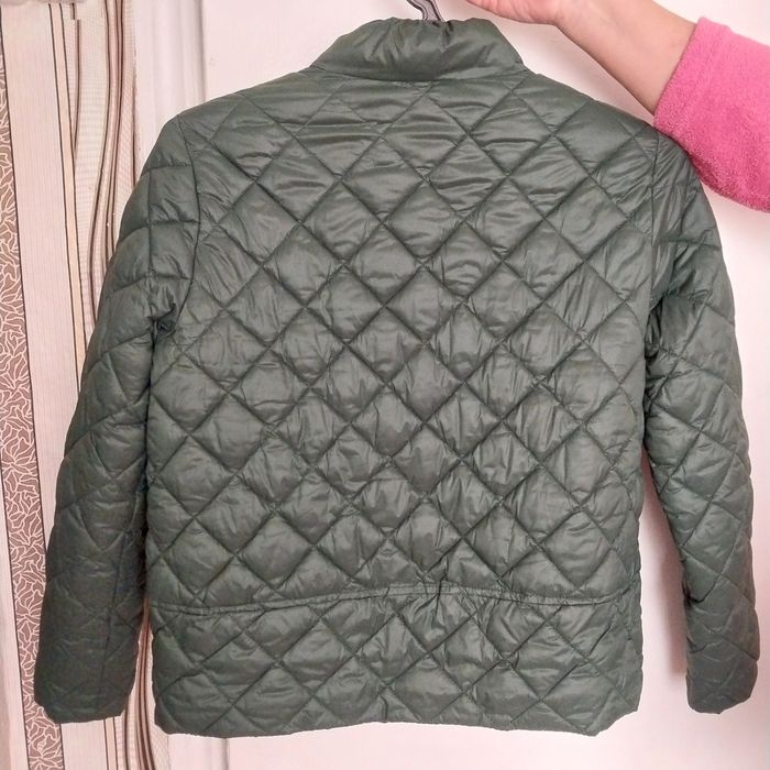 Жіночі куртки різні