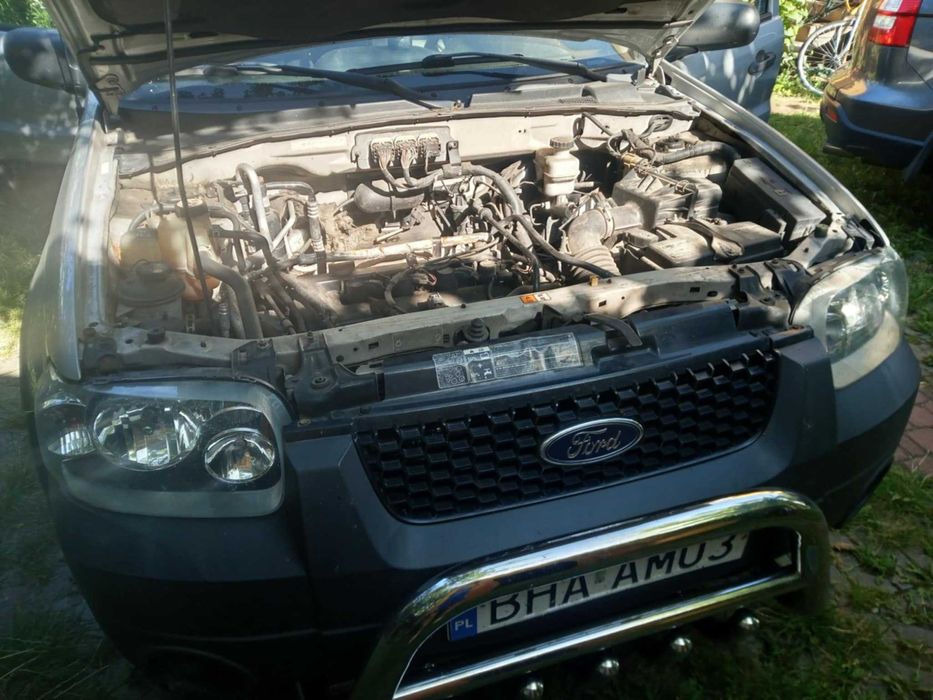 Auto w teren i na szosę 4x4 ze Szwajcarii użytkuję 6 lat jako 2 wlaśc.