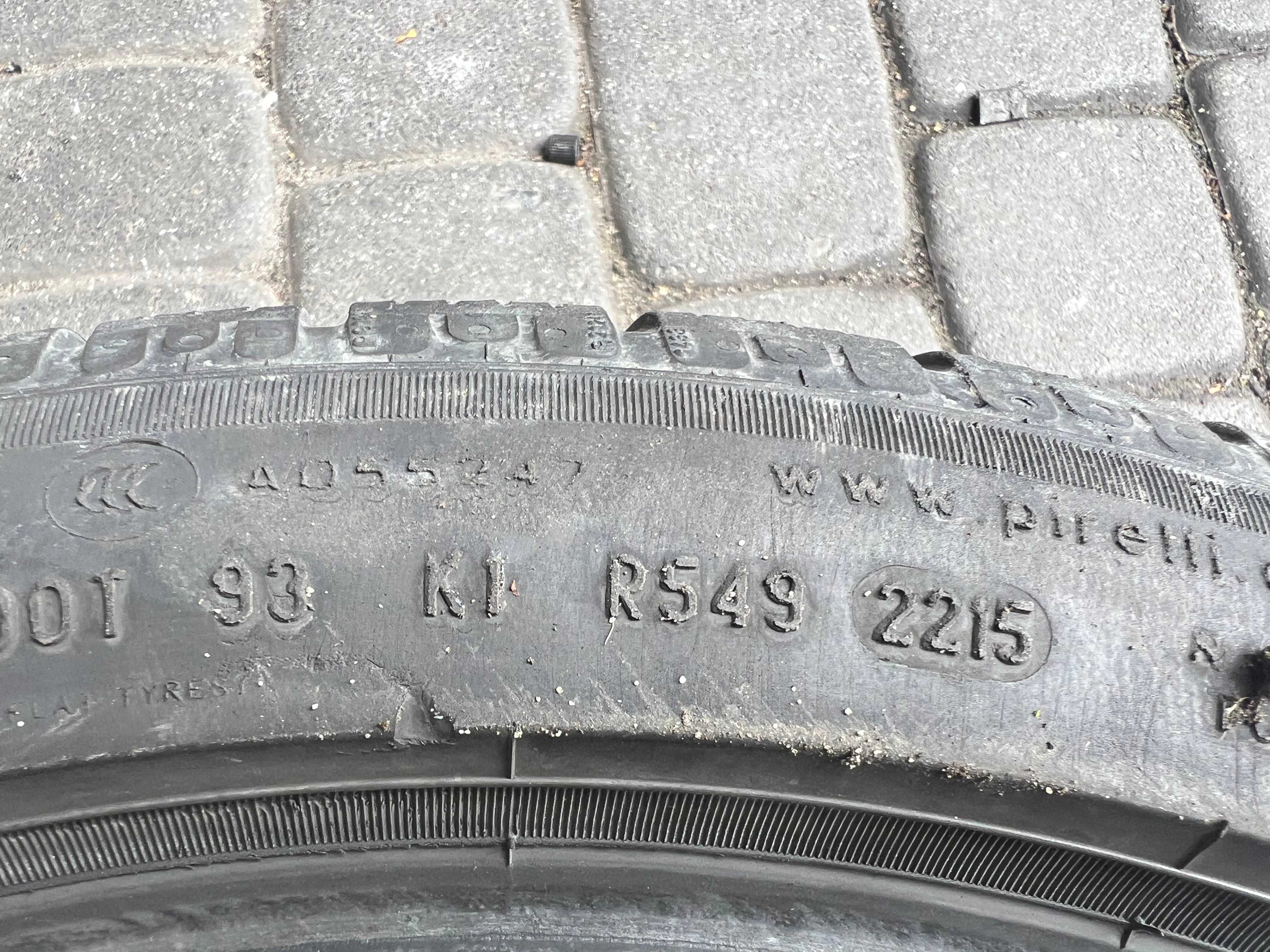 Opona Pirelli Sottozero Winter 240 - 225/45/18