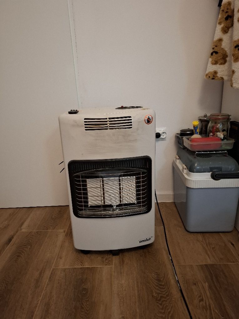 Grzejnik elektryczn/gazowy z butla