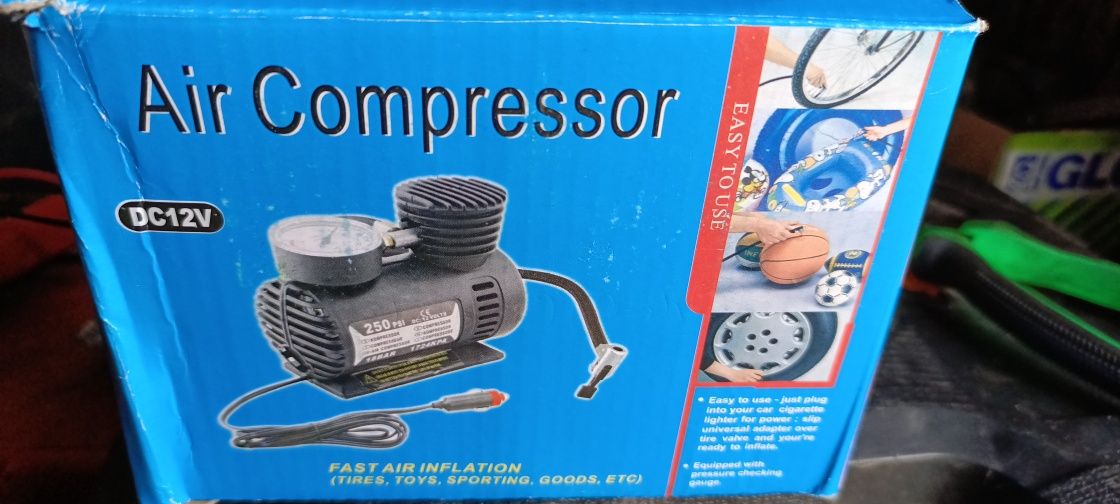 Автомобільний компрессор