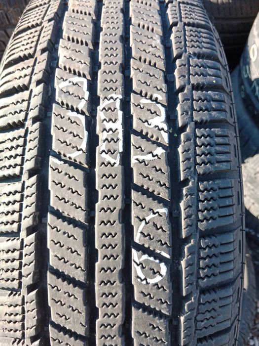 Opona używana 205/65R16C Minerva Ice-Plus S110 1szt.