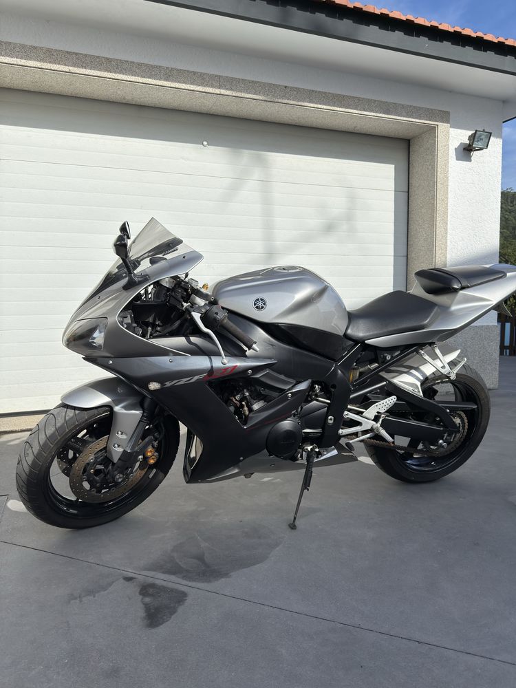 Yamaha yzf-R1 2003