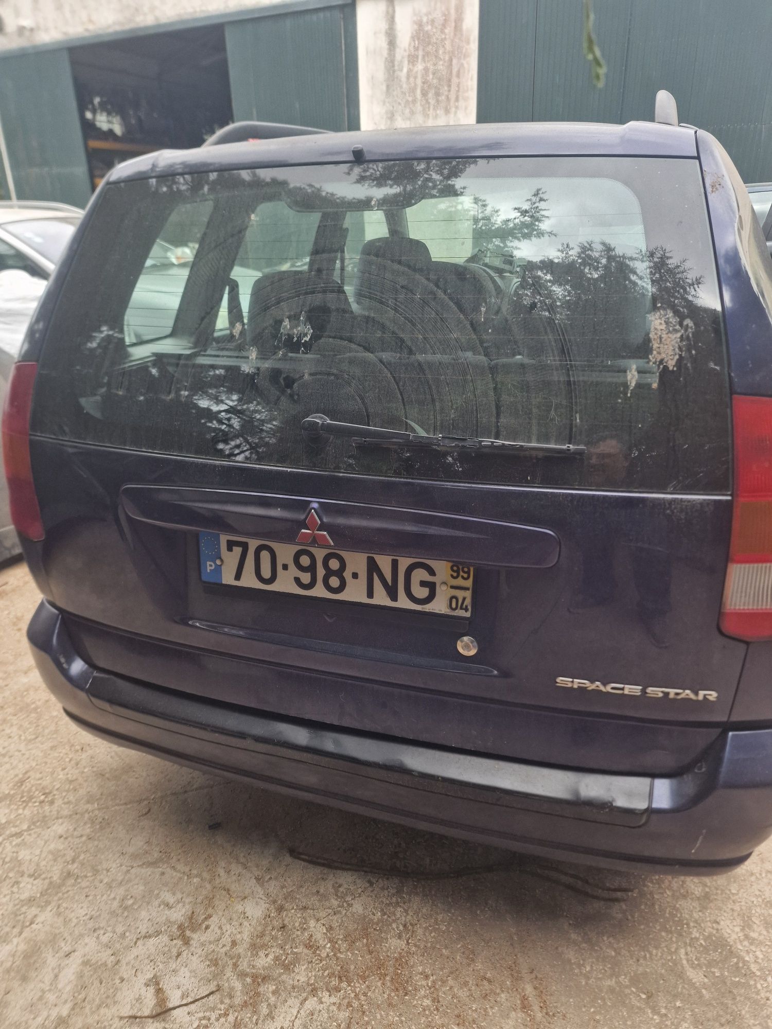 Mitsubishi space tar ano 99