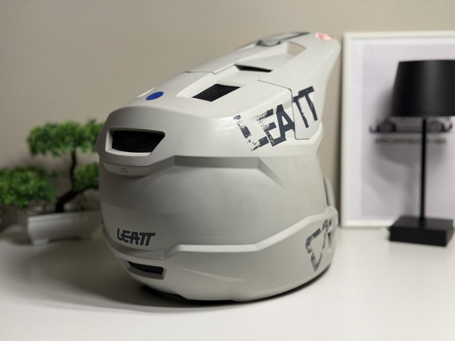 Шлем | Шолом Leatt 1.0 XL 59-62 Новий