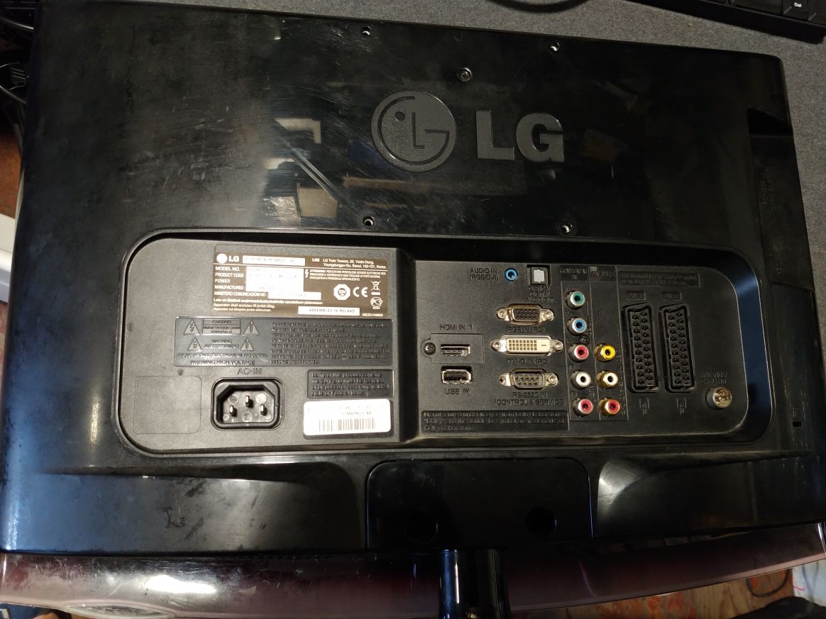 Монитор телевизор LG m1962 не включается