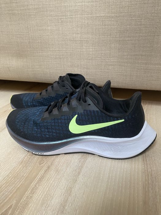 Nike Air Zoom Pegasus 37 r. 38,5 Damskie do Biegania