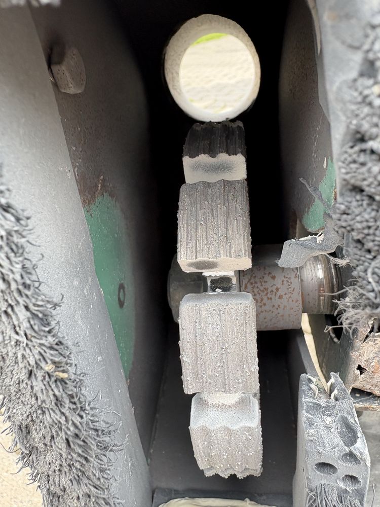 Frezarka do ogrzewania podłogowego hemming he120