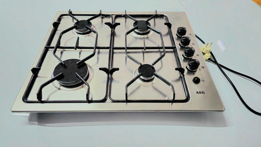 Placa Gás AEG com isqueiro elétrico - Excelente estado