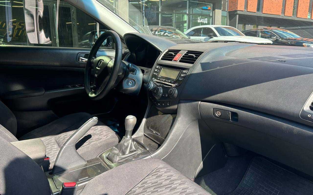 Honda Accord 2004