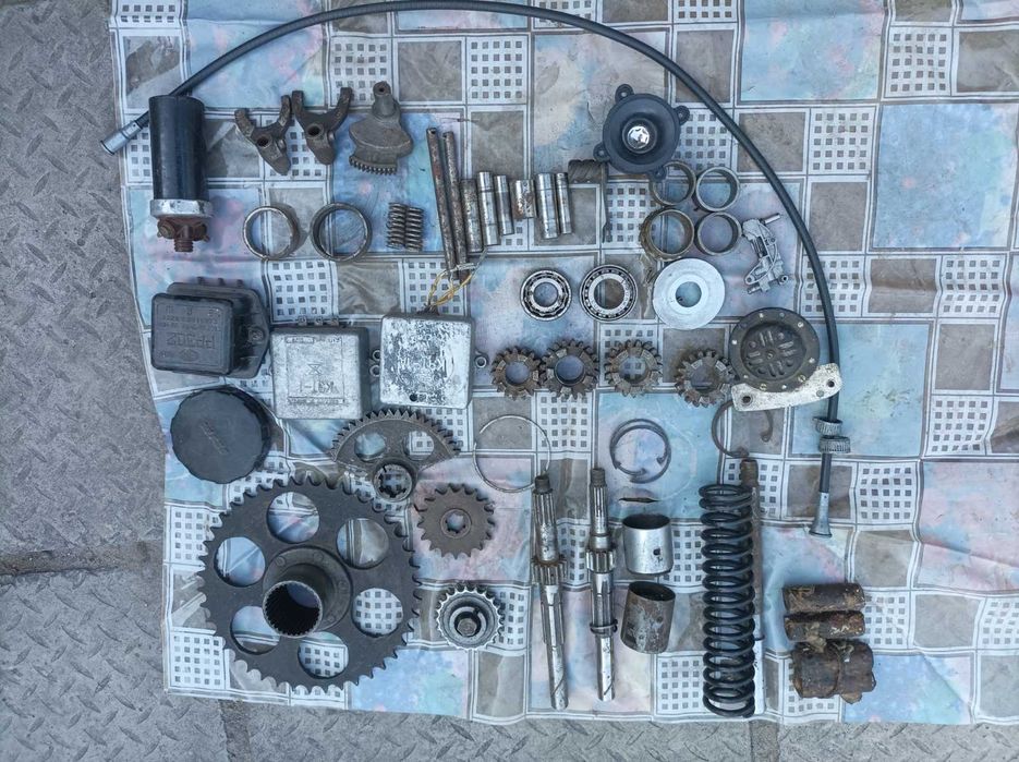 Шестерні коробки передач ИЖ Планета, ИЖ 56