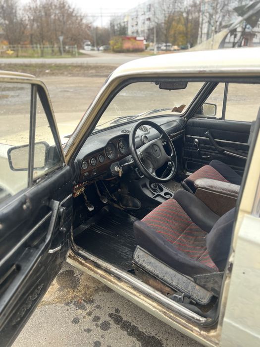 Ваз 2106 на боевом ходу