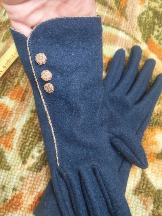 Перчатки женские размер М