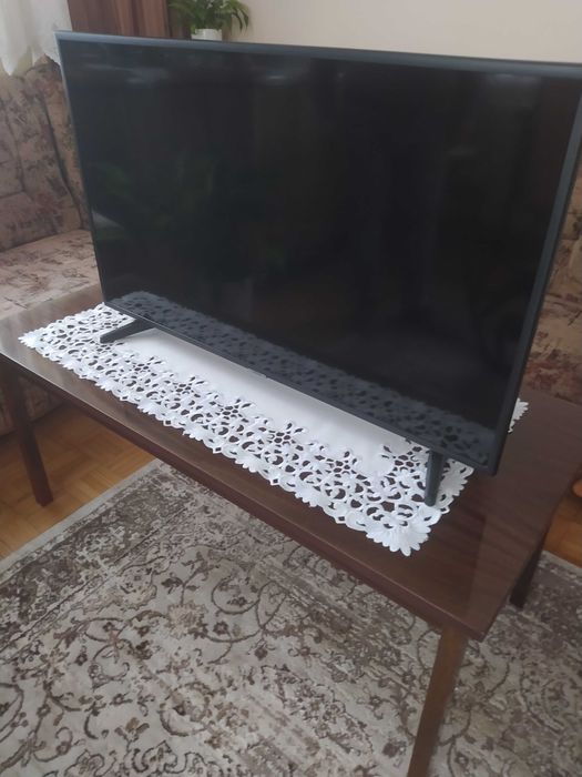 telewizor SAMSUNG LED 40 cali mało używany