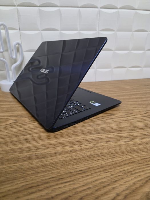 Игровой мощный ASUS Pro 15.6" |Core i5|GTX 950M|8 ГБ RAM| SSD 512