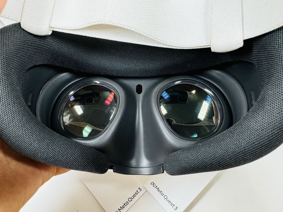 Meta Quest 3 128GB VR Очки виртуальной реальности
