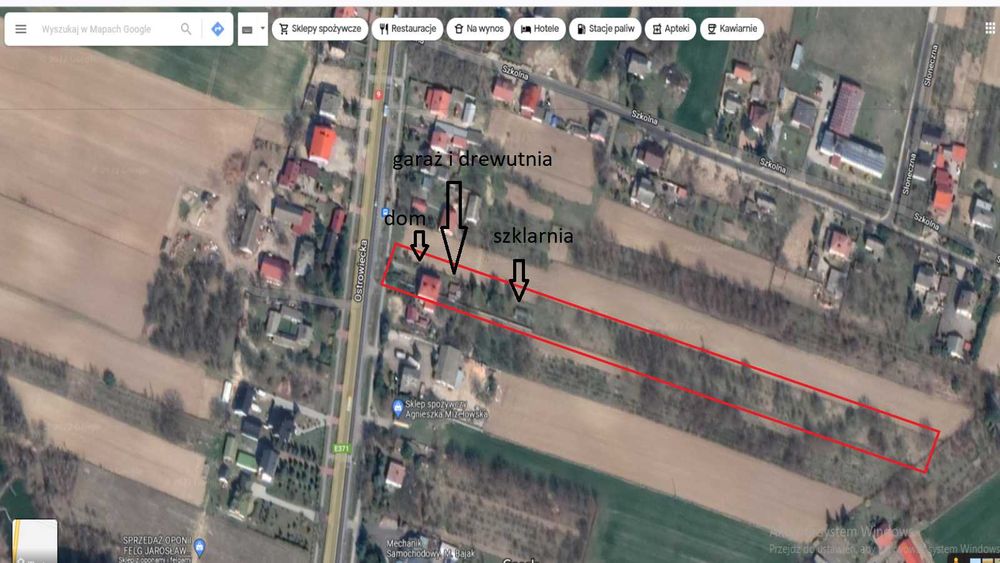 Dom bliźniak Miłkow koło Ostrowca.