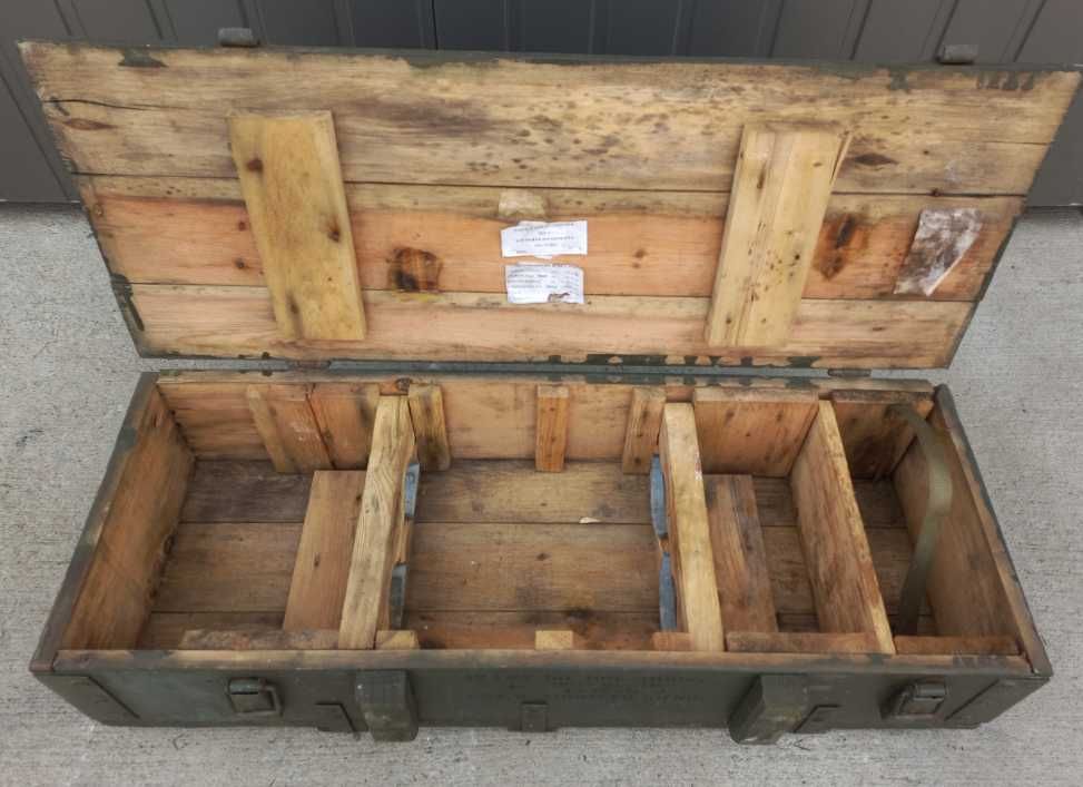 Skrzynia Drewniana Wojskowa - 47L - 95 x 39 x 24 z okuciami i klamrami