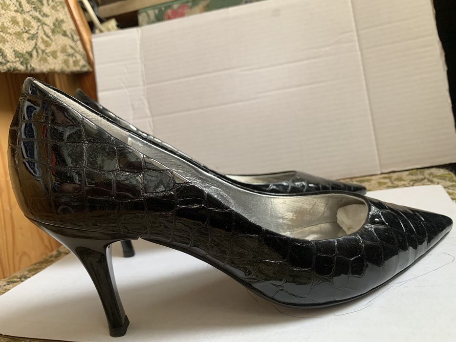 Взуття жіноче модельне фірми hogl