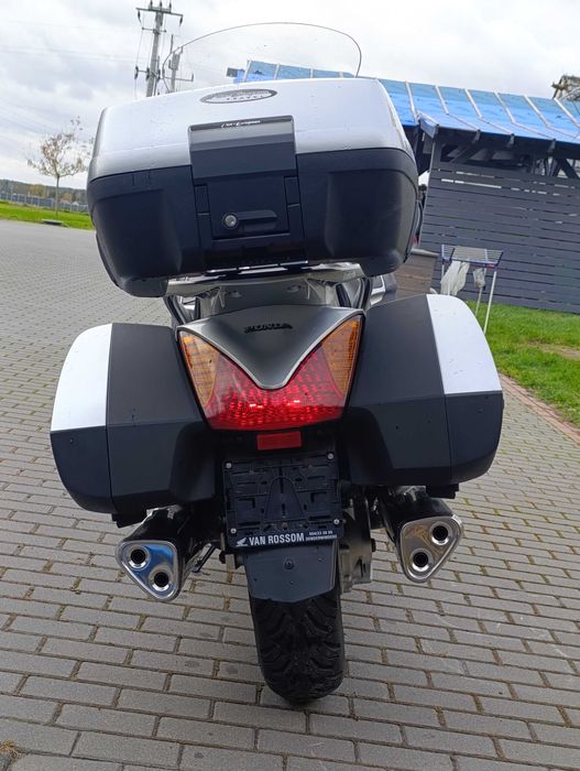 Honda st1300 Pan European