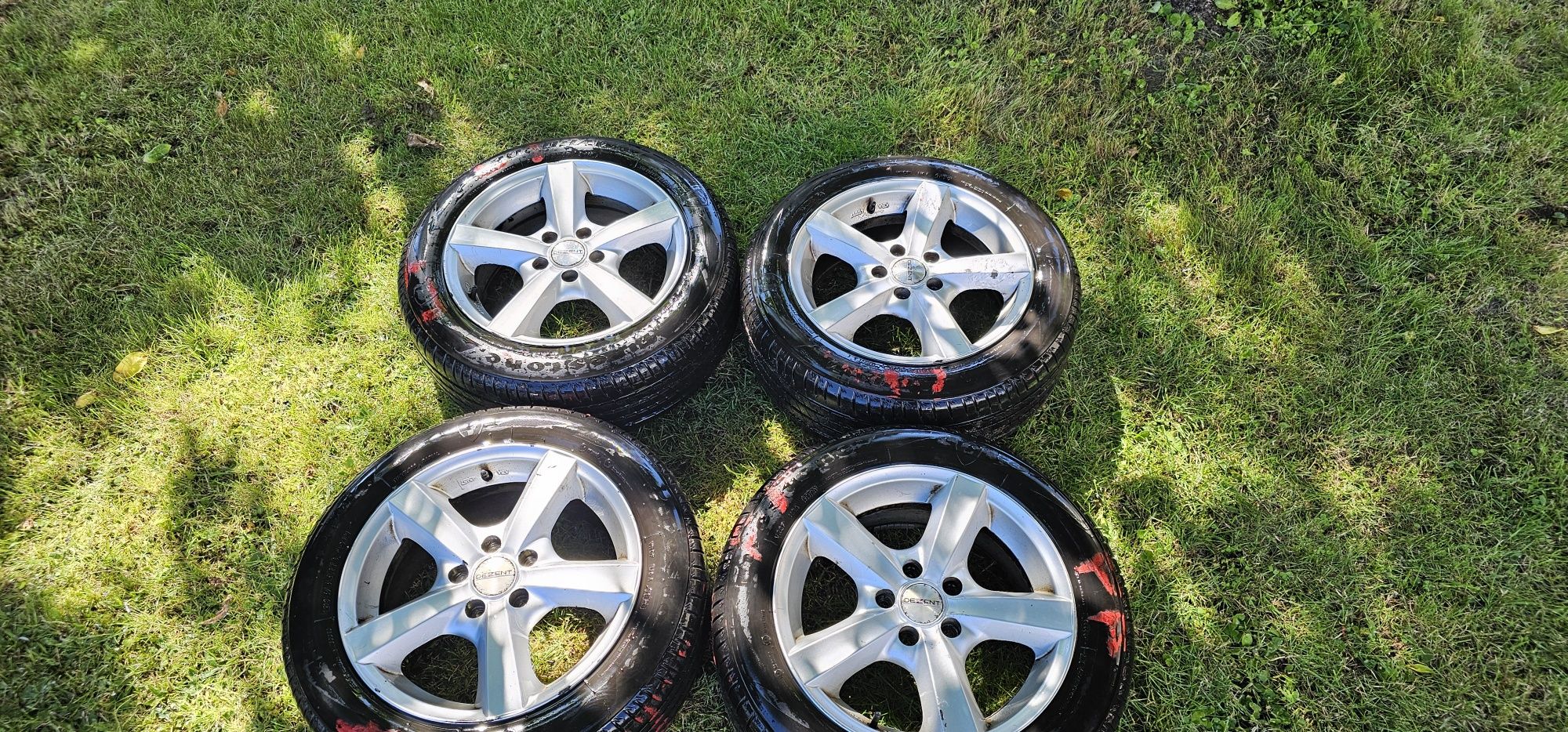 Komplet 4 x Opony Firestone 205/55 R16  + felgi 16 " Dezent