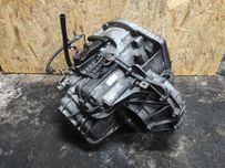 КПП коробка переключення передач PK6375 1.9 trafic vivaro primastar