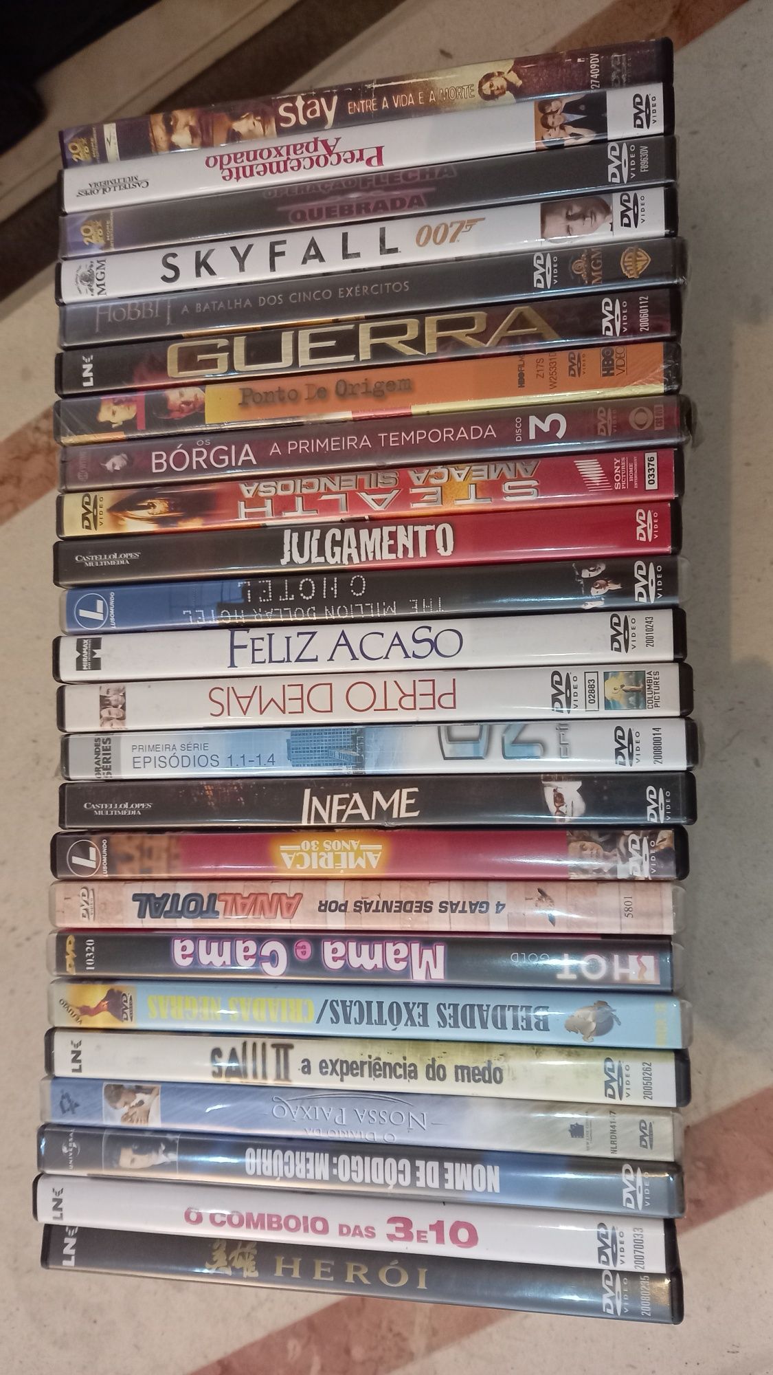 Vendo DVD'S a muito bom preço