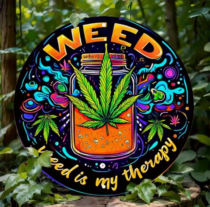 Металлическая табличка "Weed is my therapy" Психоделическая 20x20 см