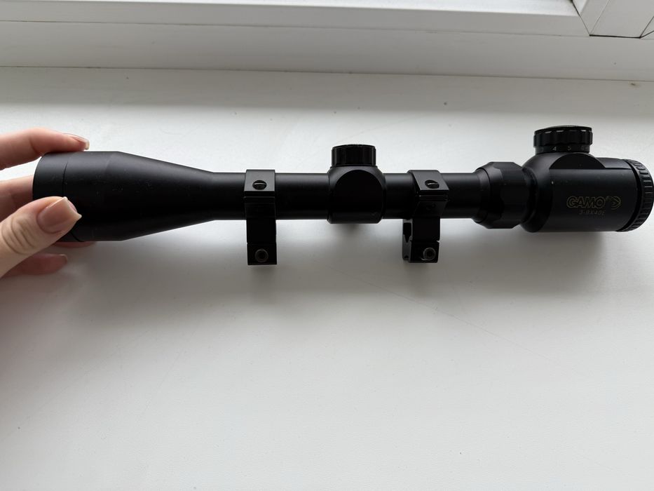 Приціл військовий в хорошому стані