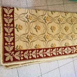 Tapete tipo Arraiolos