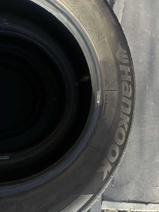 Продам летнюю резину 215/70/R16